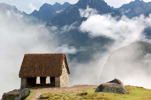 things-to-do-in-machu-picchu-Watchmans-Hut