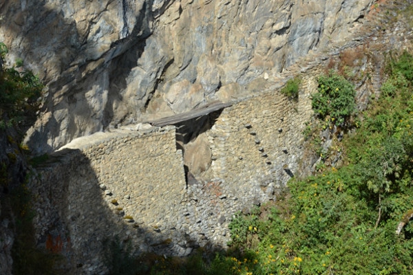 things-to-do-in-machu-picchu-bridge