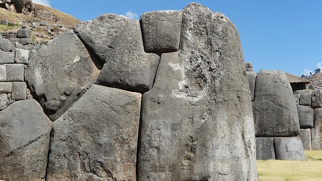 inca-stone-wall-2