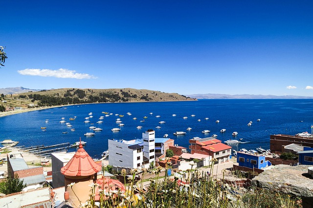 lake-titicaca-copacabana